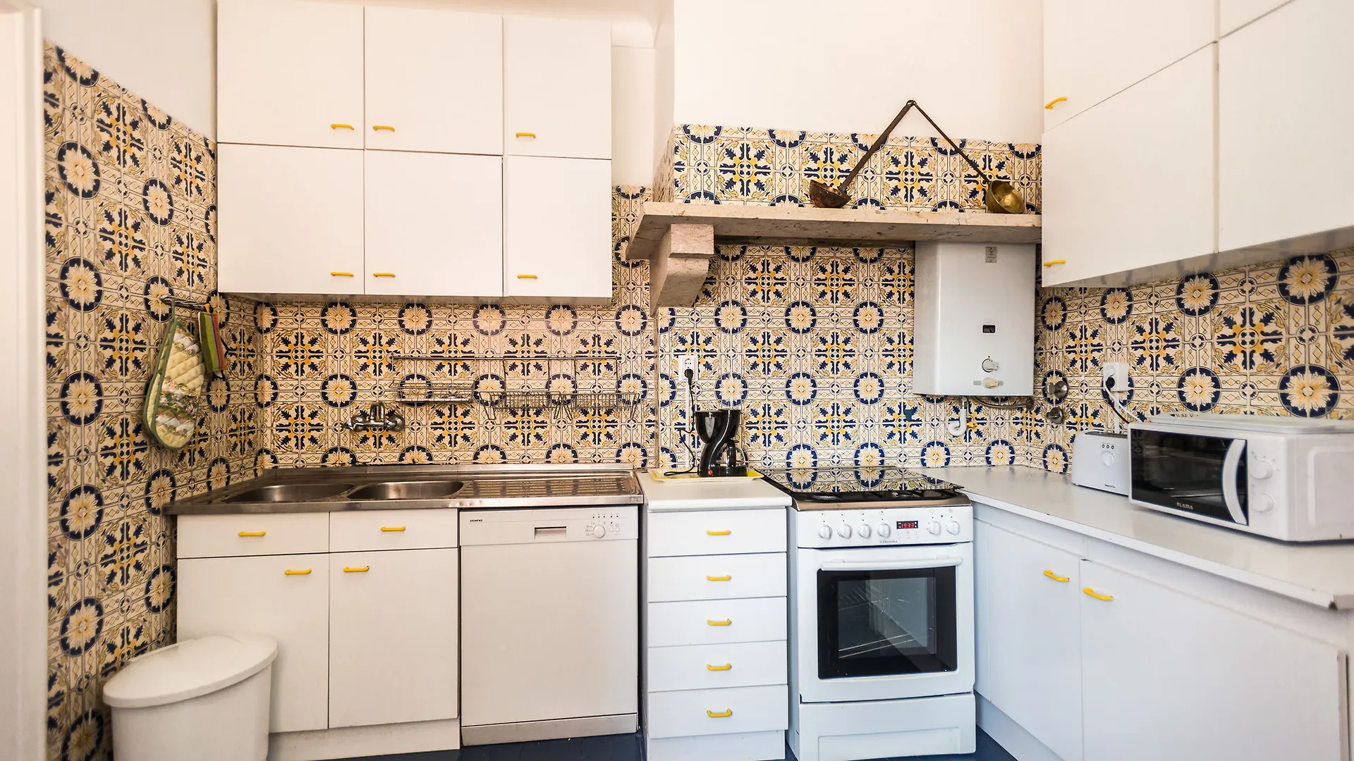 Shortstayflat Graca Lisbon 0*,