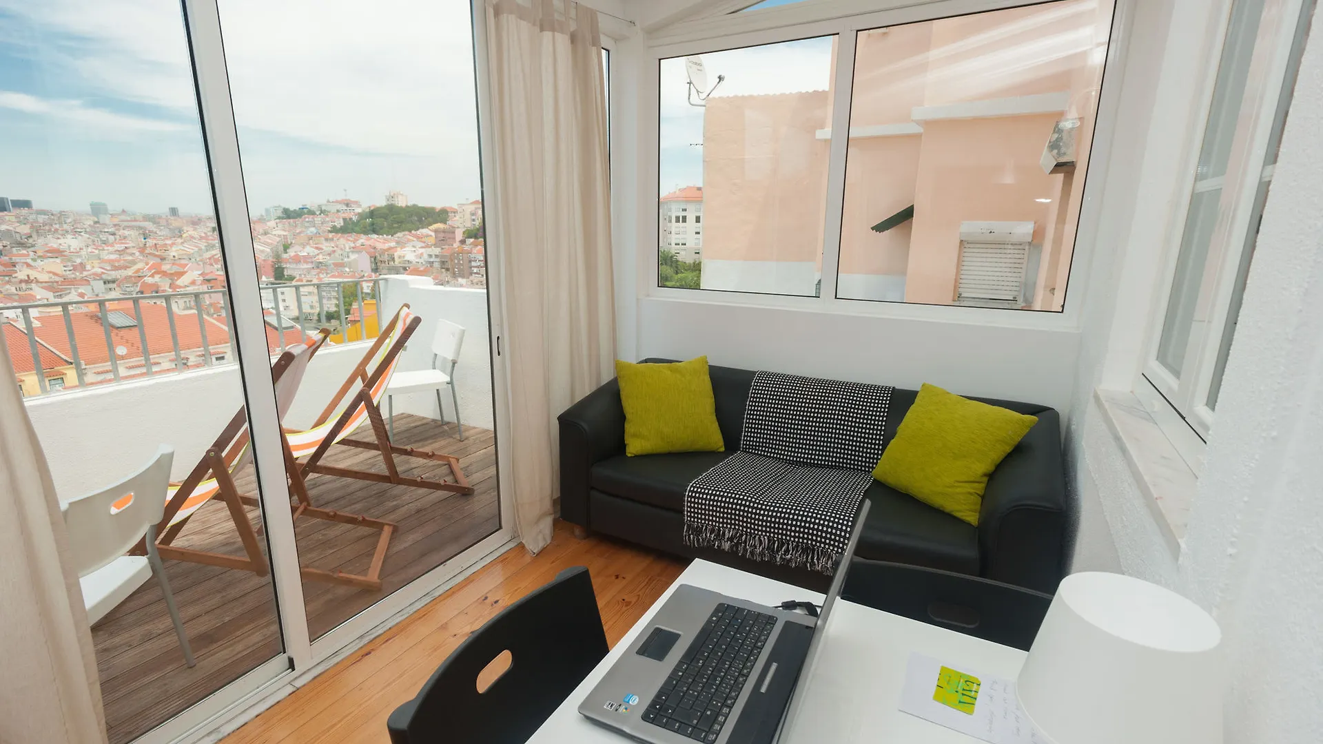 Apartment Shortstayflat Graca Lisbon