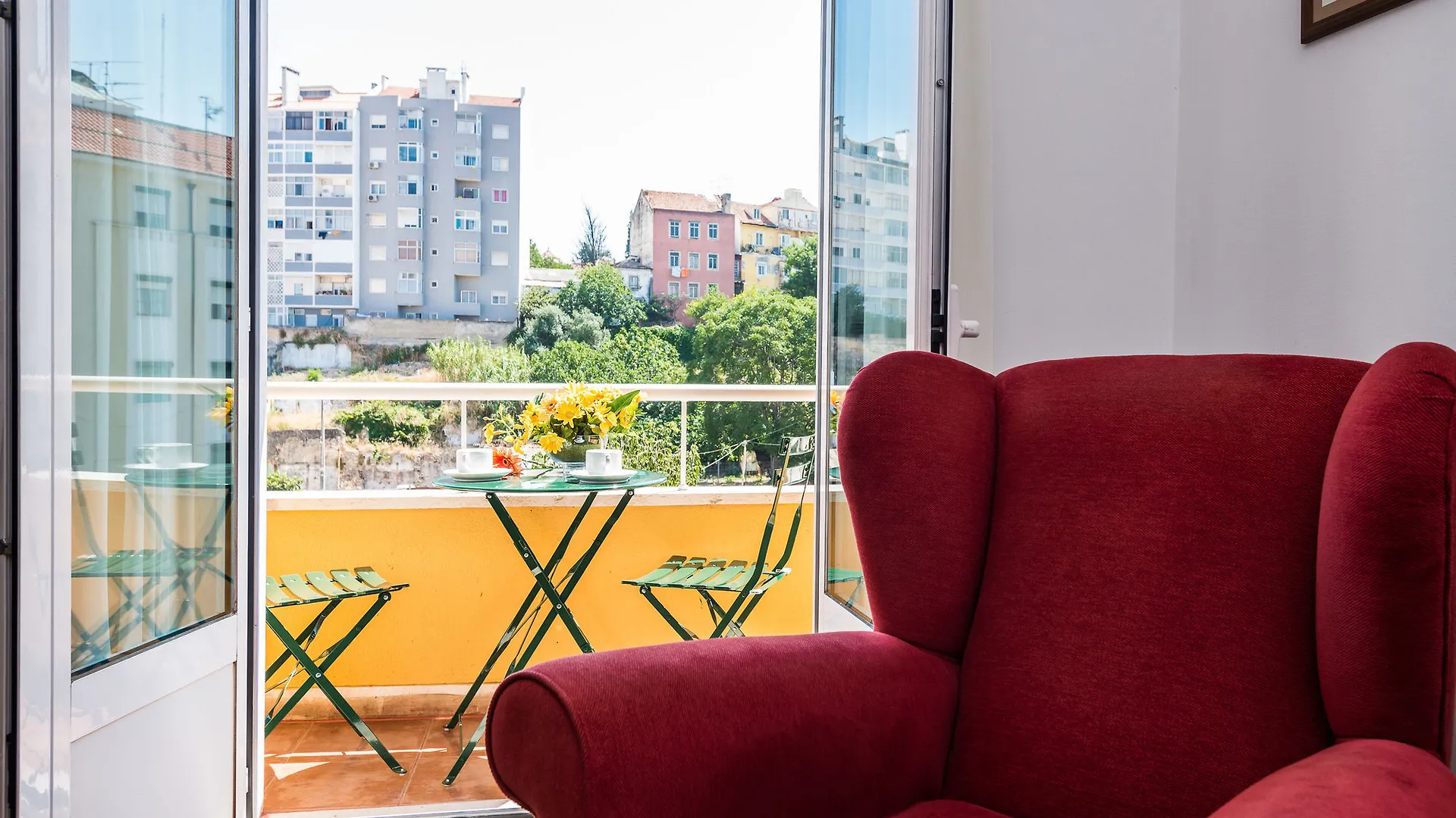 Shortstayflat Graca Lisbon Apartment